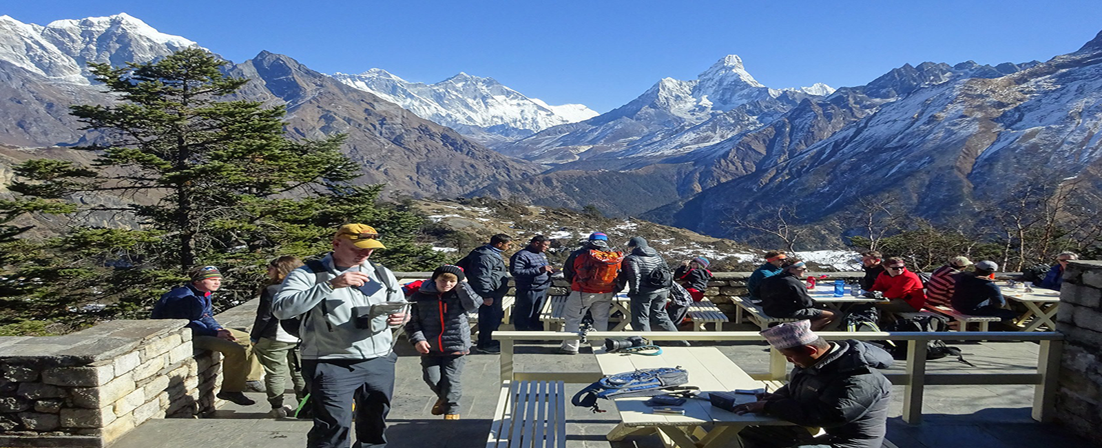 Everest Luxury Trek
